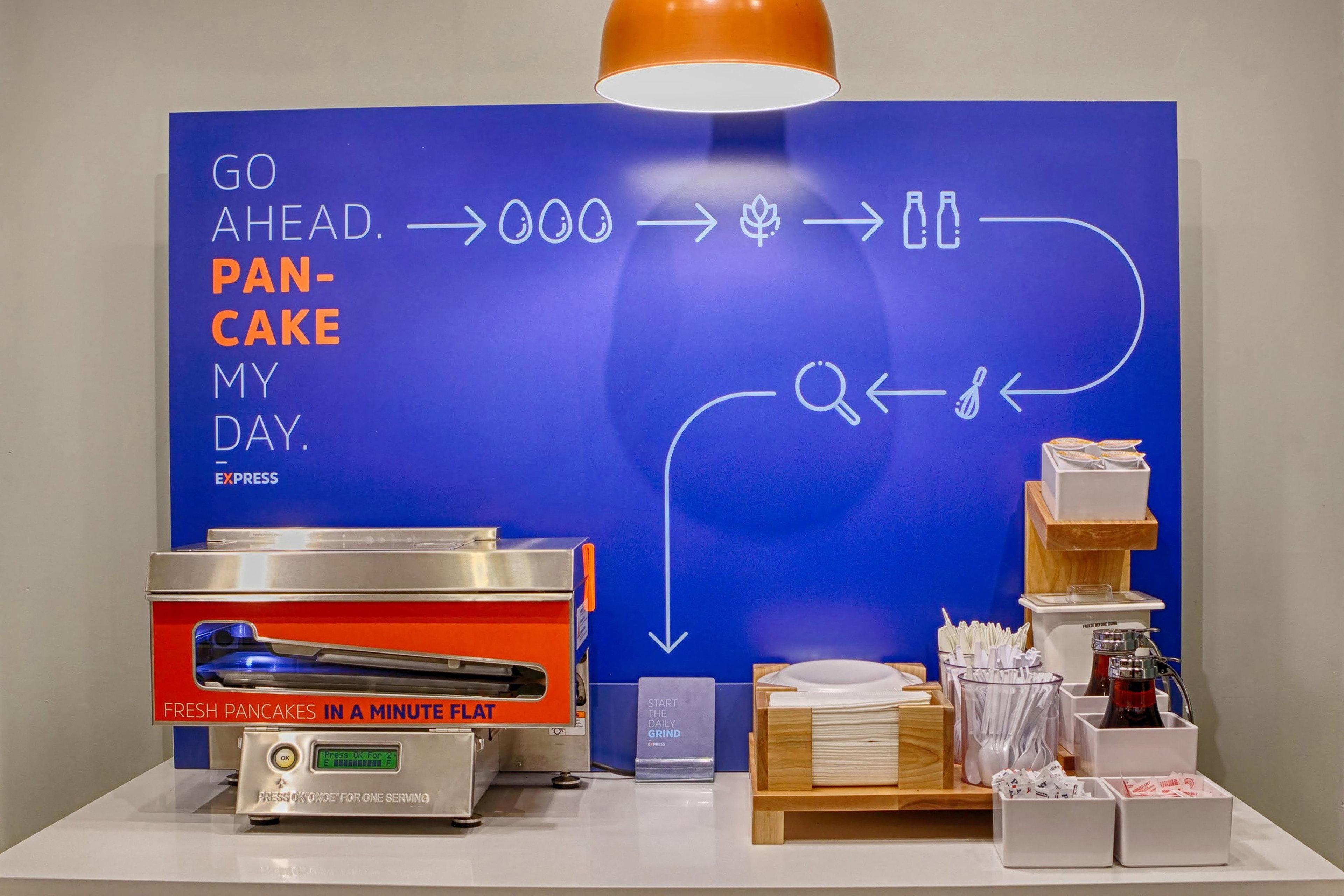 Holiday Inn Express Dryden By Ihg Bagian luar foto